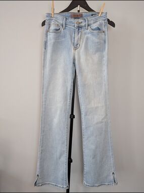 Judy Blue Women's Size 3/26 Mid Rise Side Slit Hem Bootcut Jeans in Light Wash